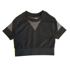 Ivy Park XXS/XS Black + white sport crop top